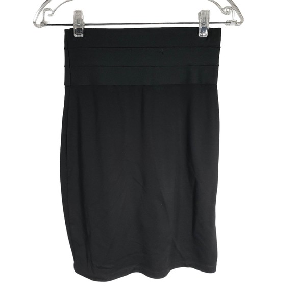 Max Studio Women's size X-Small High-Waisted Stretchy Black Short Skirt - Picture 1 of 5